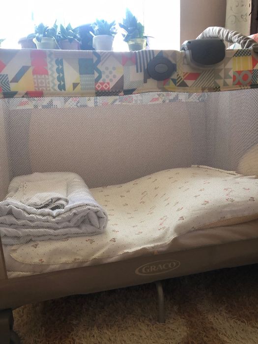 Кровать манеж с пеленальной частью