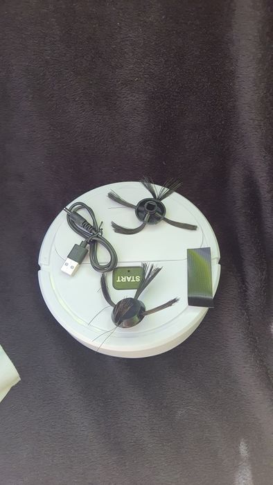 PROMOTIE! Aspirator robot casa