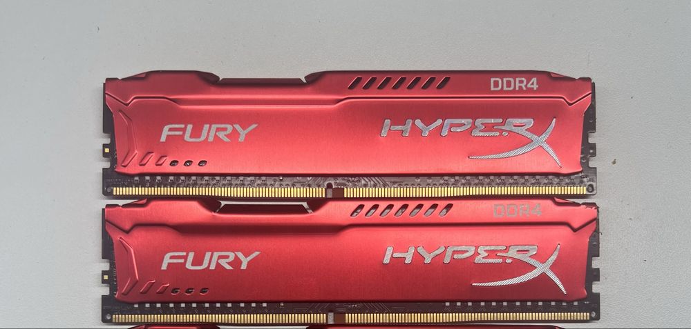 Оперативная память HyperX Fury RED DDR4 16Gb 2x8Gb 3000Mhz