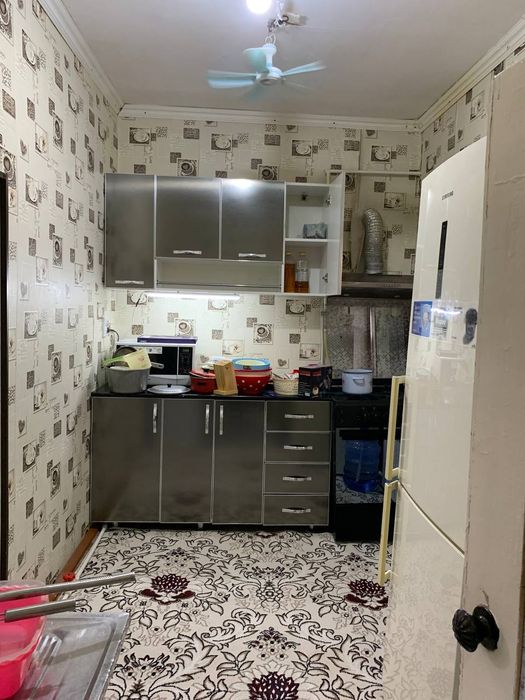 Srochna Zalatinkada hovli sotiladi