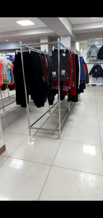 Напольная вешалка