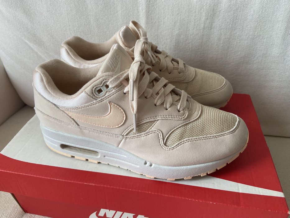 Nike Air Max  Nike shox enigma