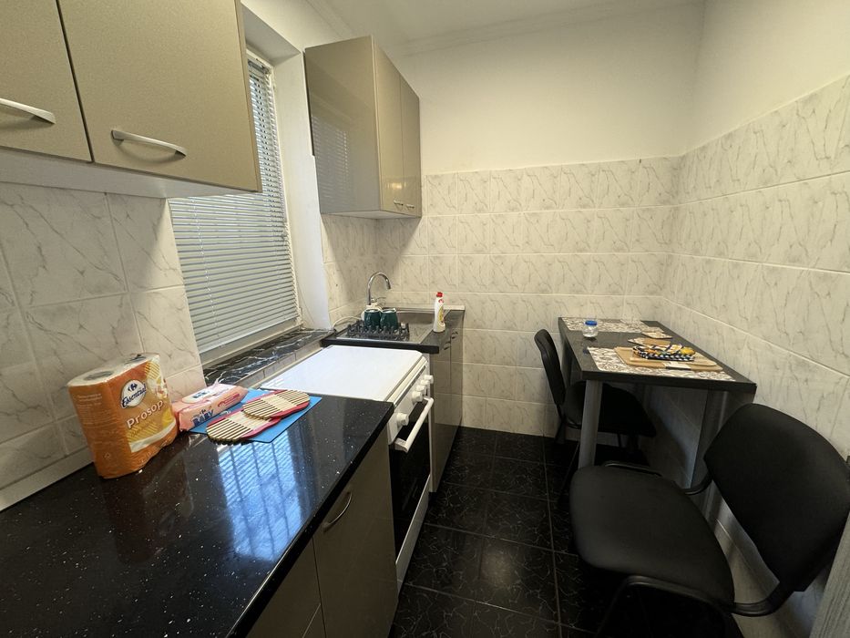 Apartament de inchiriat, 2 camere, zona Euromaterna