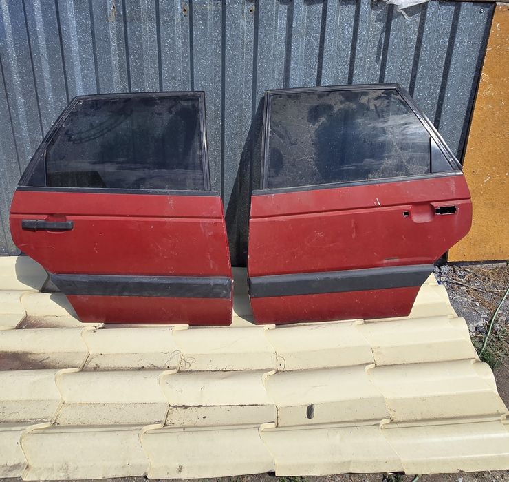 Двери на Фольксваген Пассат Б3