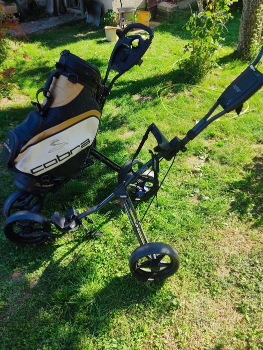 Количка за стикове за голф