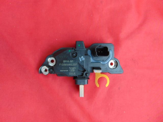 Releu alternator bosch Renault Clio,Megane,Laguna, Dacia Logan,Sandero