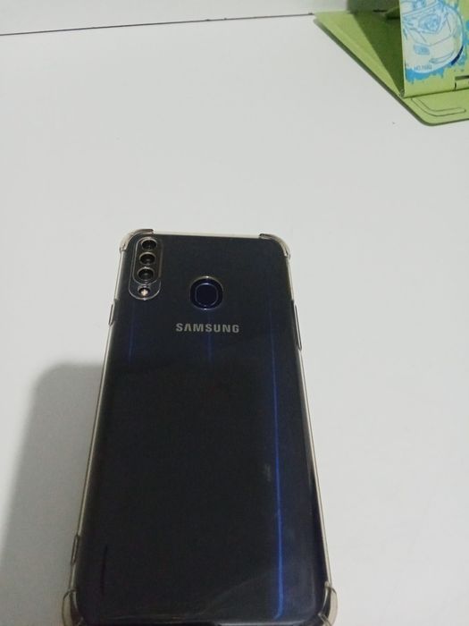 самсунг а20с без минусов