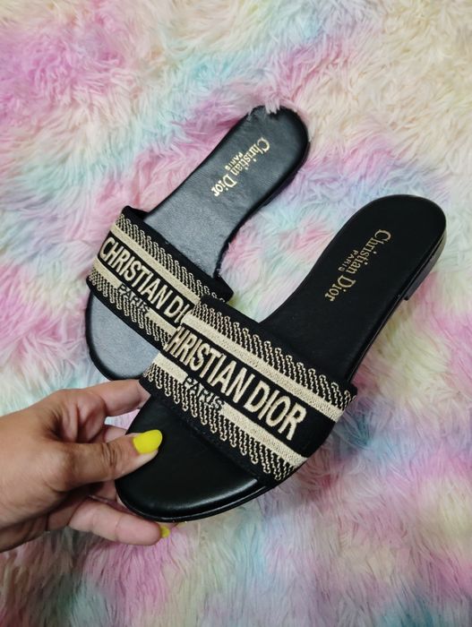 Papuci dama noi REDUCERE