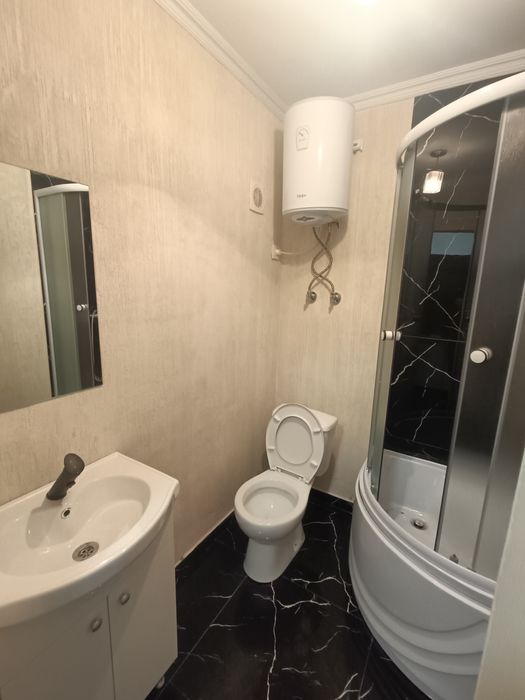 Persoana fizica garsoniera etajul 1 renovata 36.900 Euro negociabil!