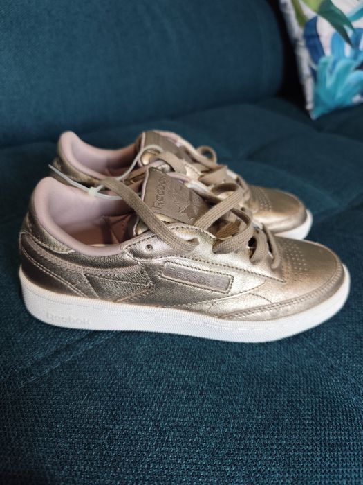Нови маратонки Reebok - 35 номер