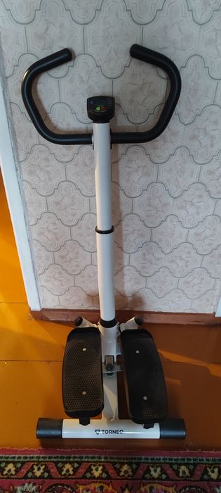 Продам степпер 15.000