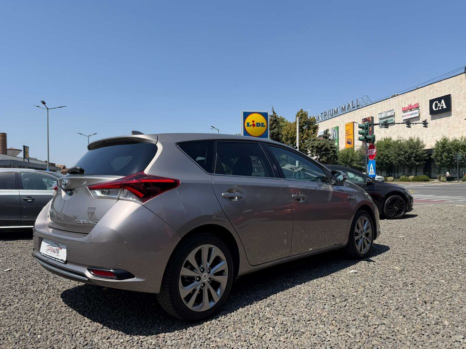 TOYOTA Auris 2016 — imagine 3