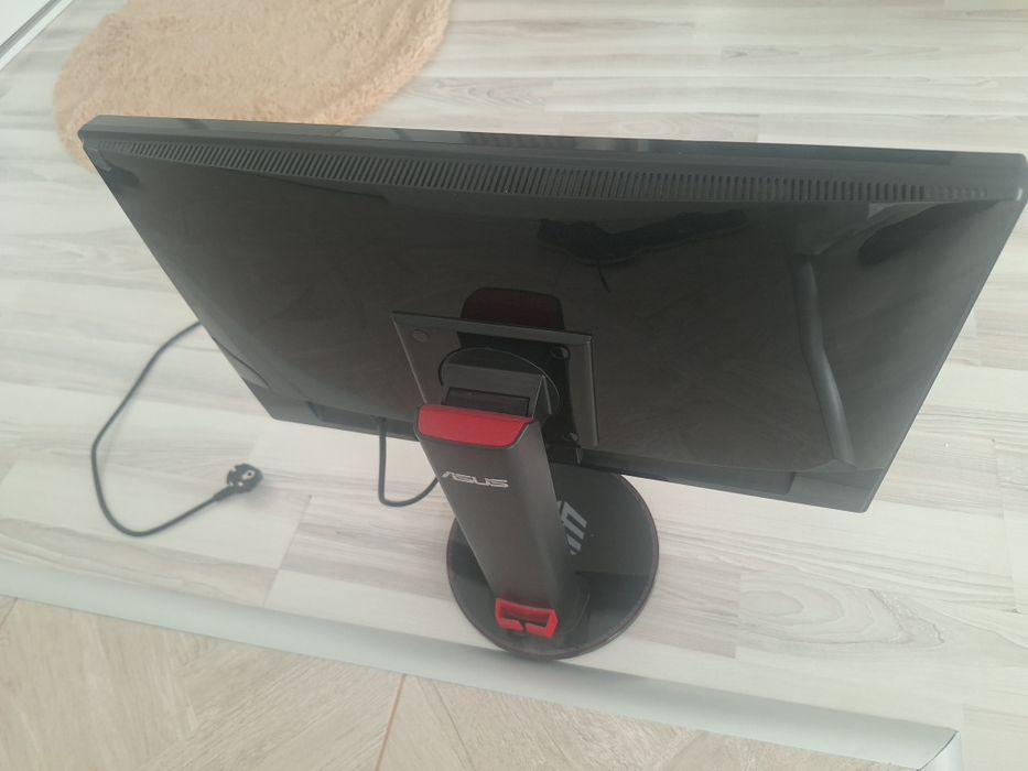 Monitor Gaming LED 24 ASUS VG248QE Full HD 144Hz 1ms 3D Vision Ready Negru