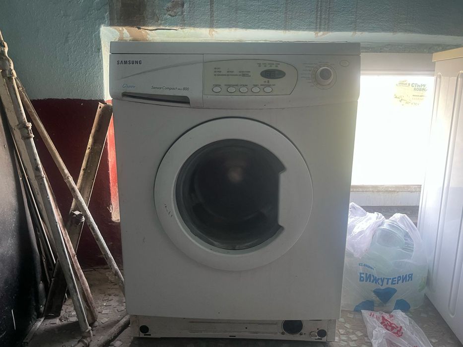 Продается стиральная машина