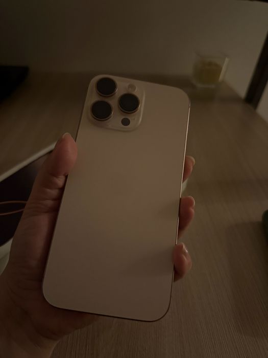 Продам i phone 16pro max