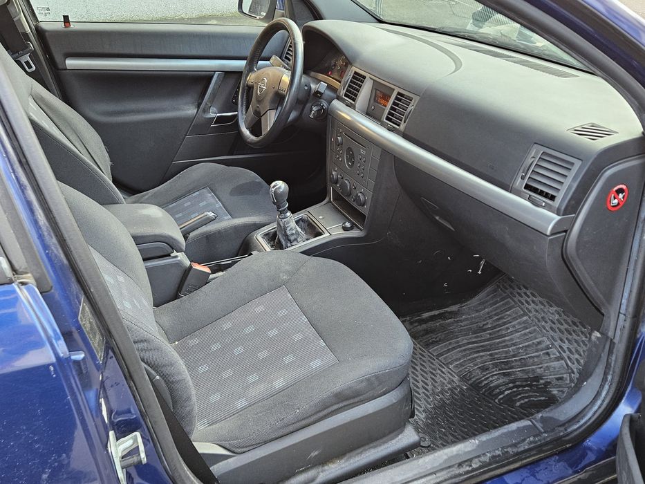 Opel Vectra 1.6i ( Proprietar din 2014) Patineaza Ambreaju /PRET FIX