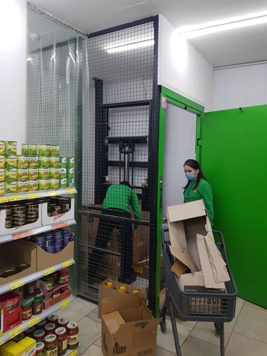 Продаётся Бизнес Центр 880 квм,   4 уровня на Юнусабаде (Экспо Центр)