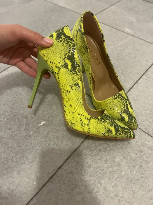 Дамски обувки висок ток