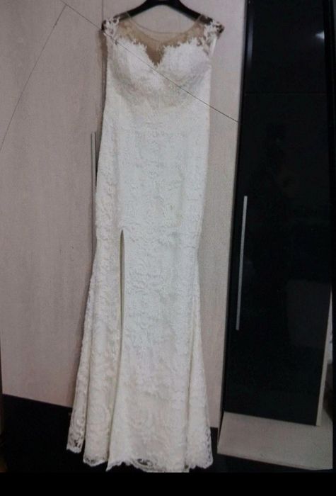 Rochie de mireasa sirena