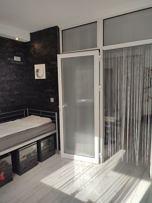 Тристаен апартамент в Стрелбище