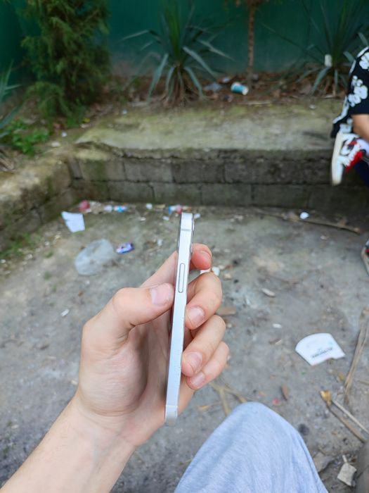 Iphone 12 mini srochno