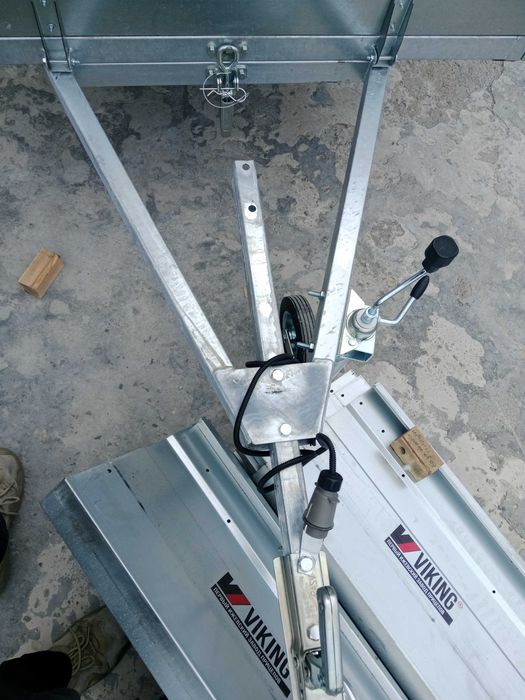 Прицеп VIKING 1322 борт 500 мм 2,2х1,3 м