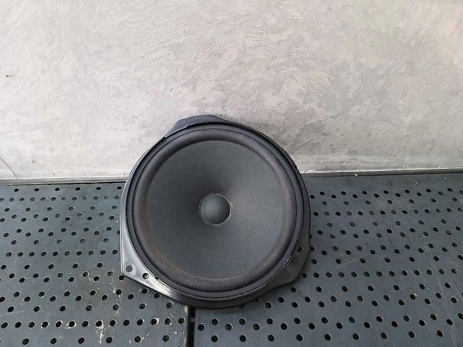 Boxa audio stanga fata mercedes c class w204 a2048201902