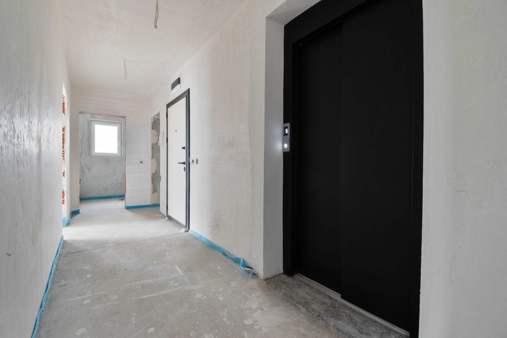 Продава се Многостаен апартамент в Пловдив, Остромила - 370 кв.м за 496 €/кв.м - Снимка #12