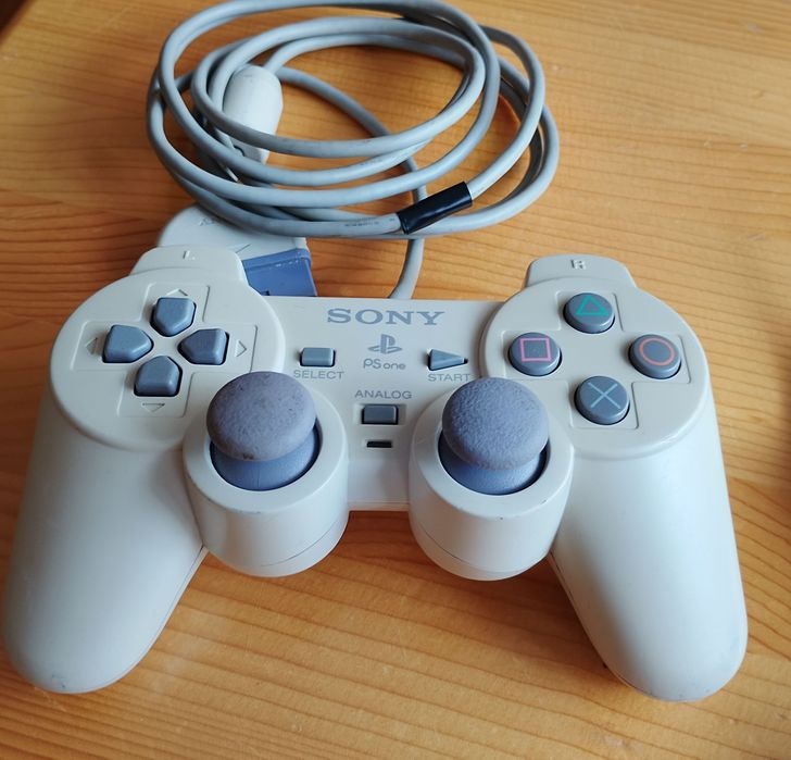 Playstation 2  с контролер