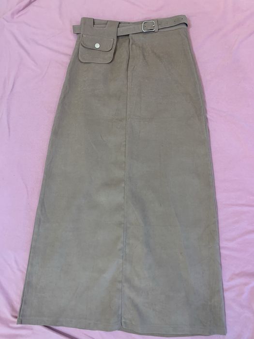 Юбка бежевая почти новая