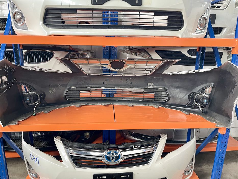 Передний бампер на Camry 50 Камри 50