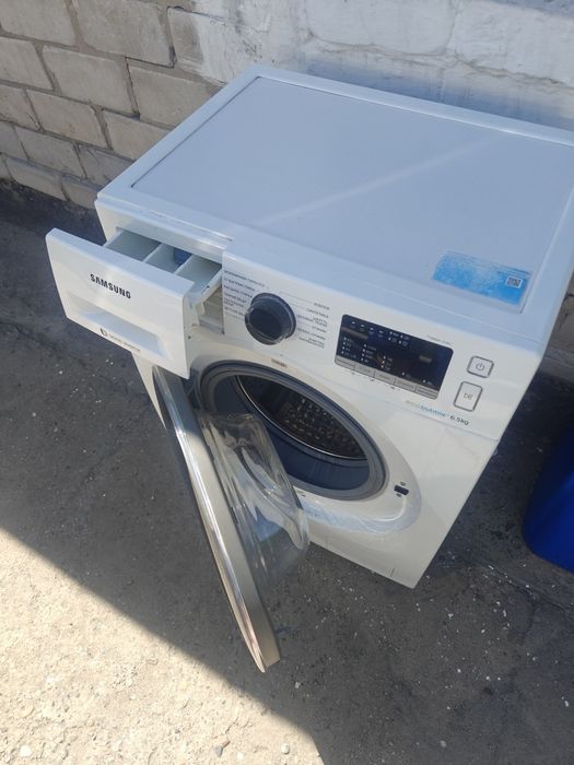 Стиральная машина продам