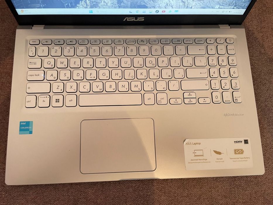 Продам срочно Asus VivoBook