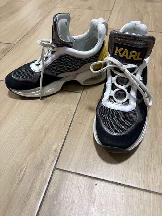 KARL LAGERFELD Сникърси KL61739 Черен