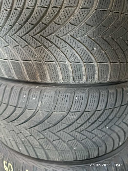 2бр.зимни гуми 225/45/17 Semperit