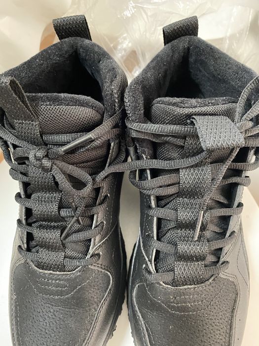 Кроссовки новые Xtep