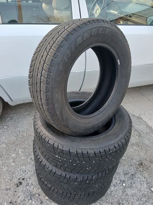 Продается зимний шины.