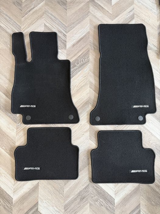 Оригинални стелки за Мерцедес/Mercedes W213 AMG