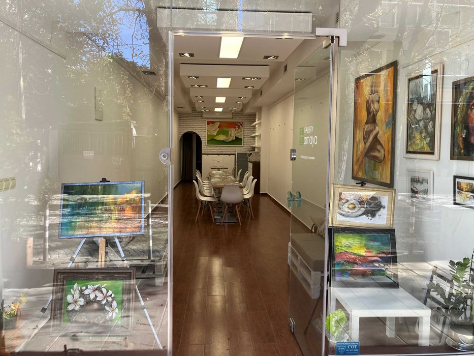 Дава се под наем Магазин в София, Зона Б-18 - 54 кв.м за 598.23 € - Снимка #1