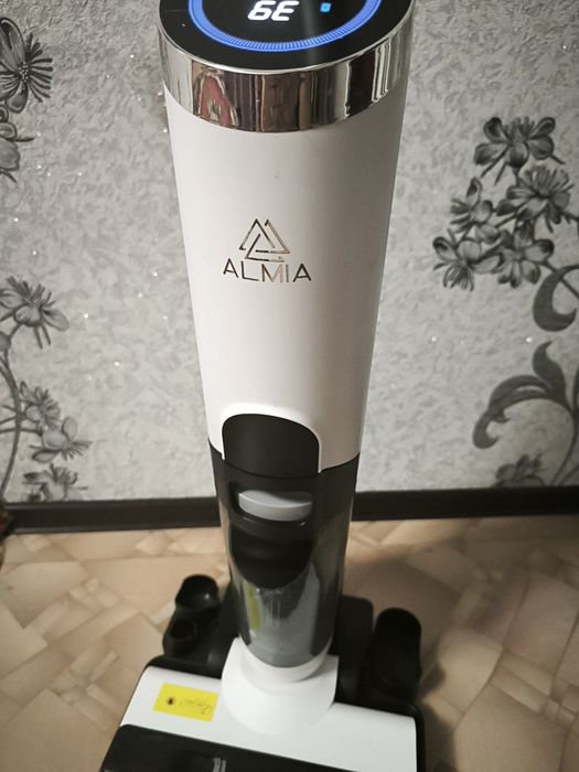 Продам моющий пылесос almia