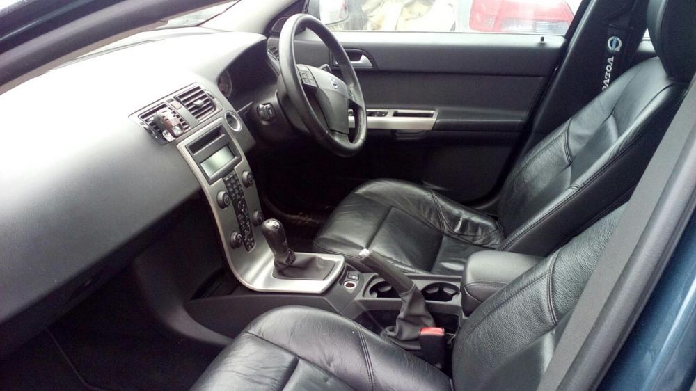 волво s40 Volvo s40 1.6 2006 г на части
