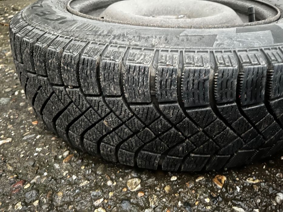 Roti Complete Iarna Dacia Logan 1