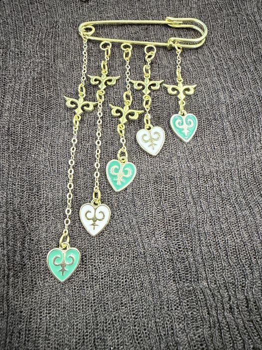 Булавки национальные на наурыз