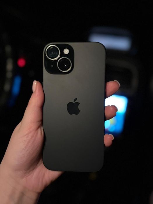 Продам айфон 15