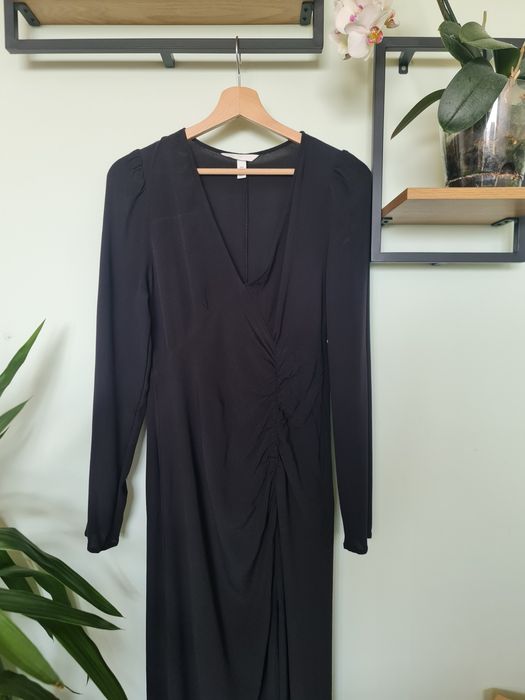 Намалени Рокли в отлично състояние за сезон пролет/есен