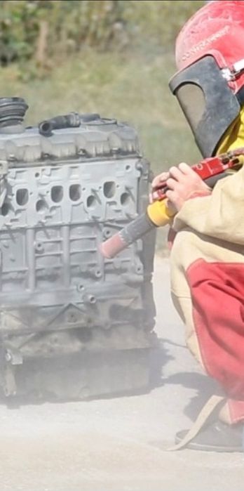 Sablare si vopsire electrostatica pulbere 200*