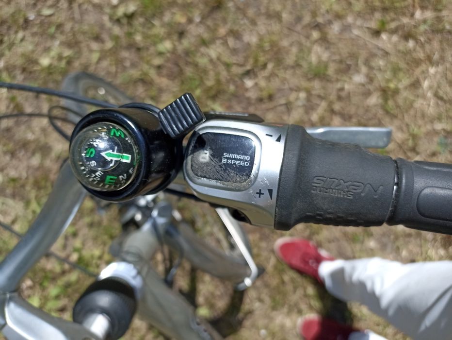 City-bike aluminiu, dinam&schimbător Shimano in butuc, sc