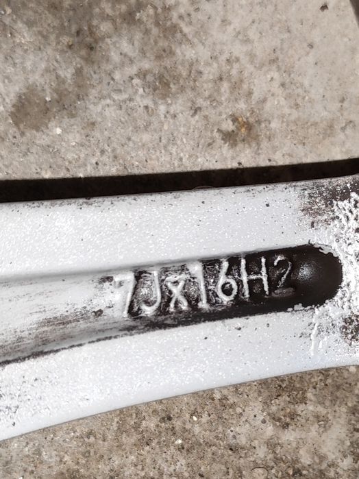 Оригинални  BMW  джанти  16" с датчици и