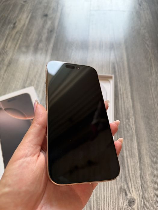 IPhone 16 PRO 256GB