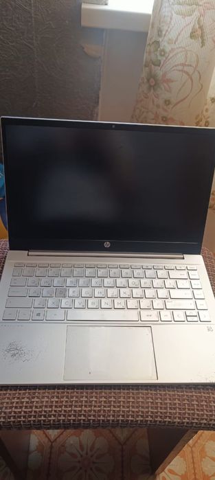 Продам ноутбук б/у HP